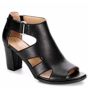 Naturalizer Lexie Sandals